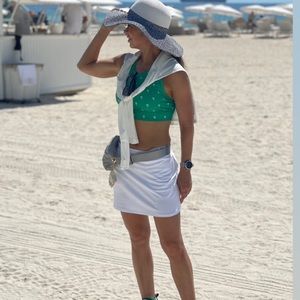 Meet your Posher, Marian